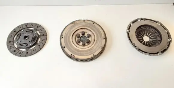 Volkswagen Cross Polo Clutch set kit 030105271D CS5E217 CS5C117
