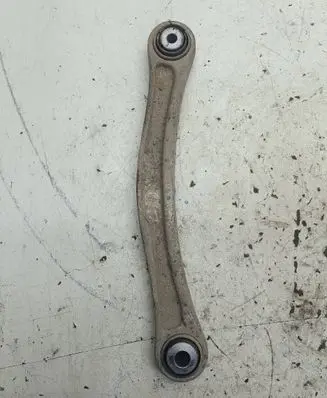 Volkswagen Touareg II Rear control arm