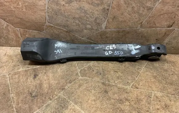 Mercedes-Benz CLS C218 X218 Rear upper control arm/wishbone A2043521488