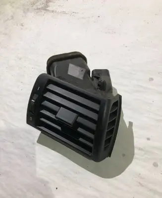 BMW 3 E46 Dash center air vent grill 8361898 369801