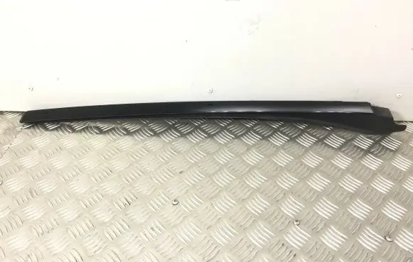 Mercedes-Benz E W238 Windshield trim A2386905700