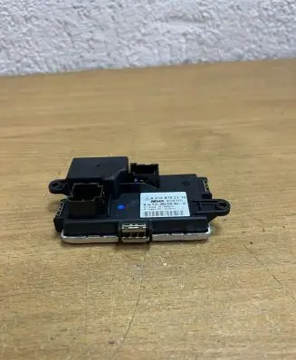 Mercedes-Benz E A207 Heater blower motor/fan resistor A2128702110 F1677