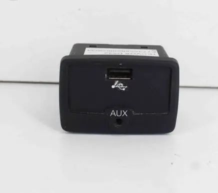 Fiat 500 AUX in-socket connector TECVOXD532