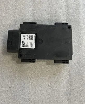 BMW 7 G11 G12 Blind spot module 6877834