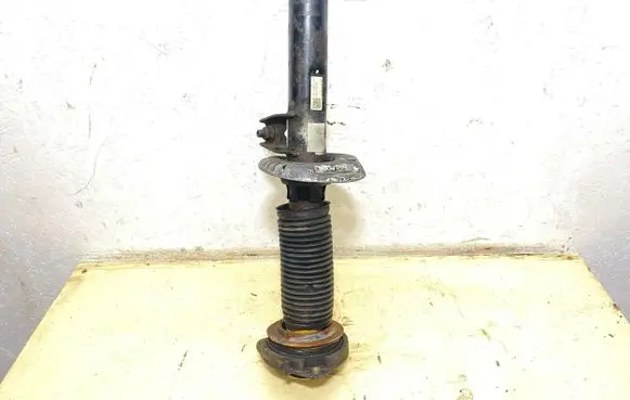 Volkswagen Caddy Front shock absorber/damper 1T0413031HQ 166VWH1ELC1B1U
