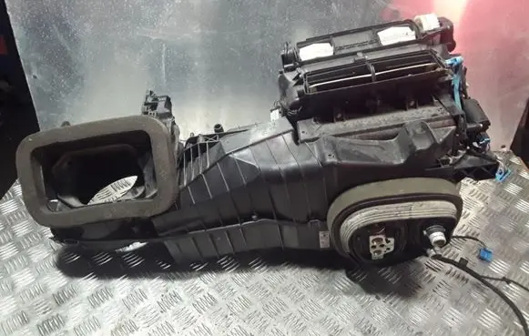 Interior heater climate box assembly