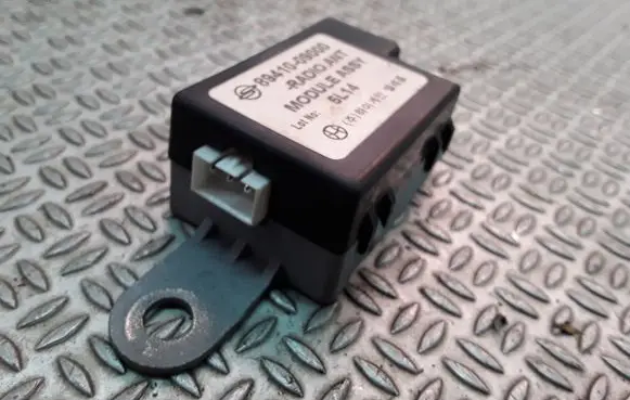 SsangYong Kyron Aerial antenna amplifier 8941009000