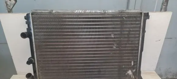 Renault Scenic I Coolant radiator