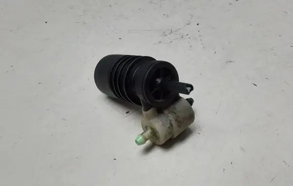 Opel Signum Windscreen/windshield washer pump