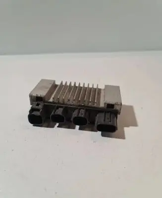 Glow plug pre-heat relay