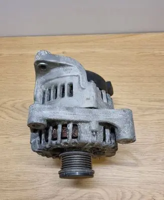 BMW 3 F30 F35 F31 Generator/alternator 8507625 2608668D