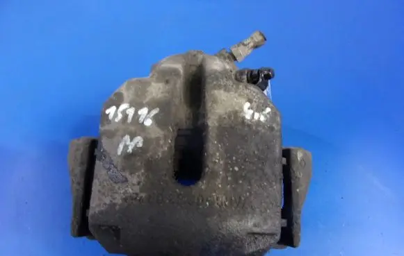 BMW 5 E39 Front brake caliper