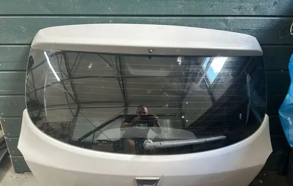 Dacia Sandero II Tailgate/trunk/boot lid 