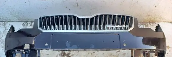 Skoda Superb B6 (3T) Front bumper