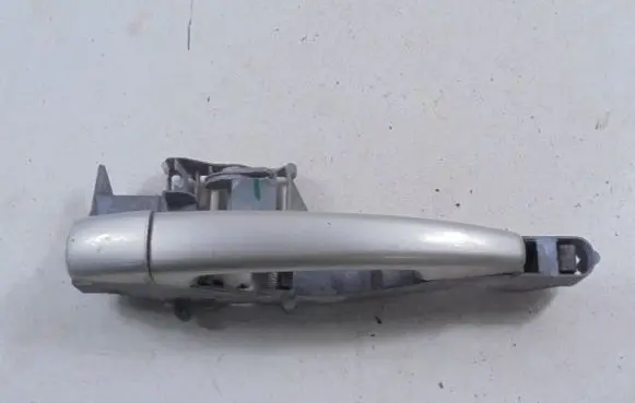 Mercedes-Benz E C207 W207 Front door exterior handle 