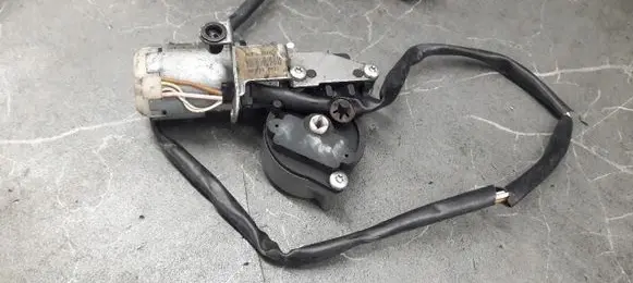 Volvo XC90 Seat adjustment motor 9208744