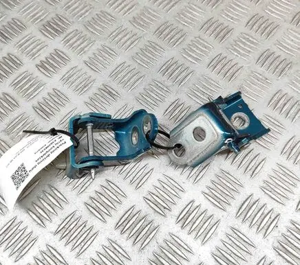 Peugeot 3008 III Front door hinges set 1686625280 1686625080