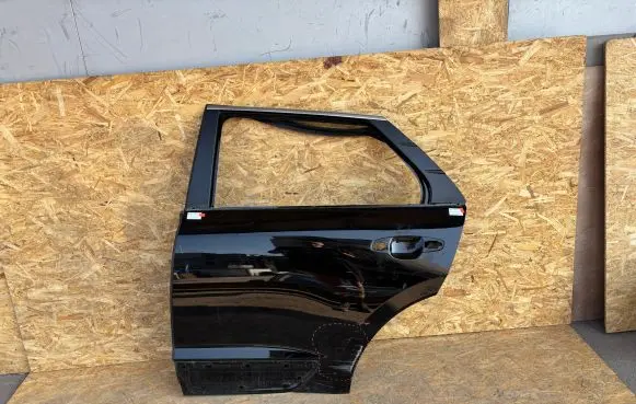 KIA Niro Rear door L023845