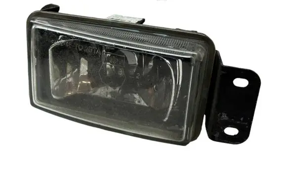 Toyota Corolla E120 E130 Front fog light 8121002051 89201665