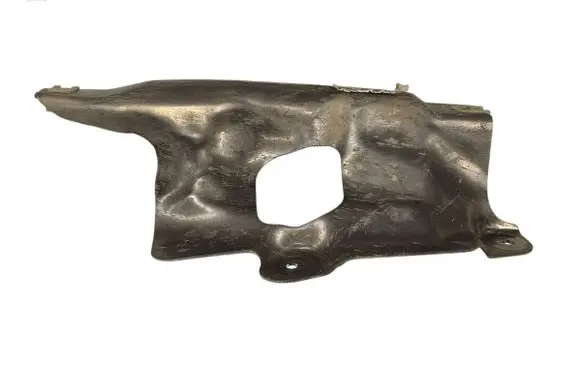BMW 4 G22 G23 G24 G26 Heat shield in engine bay 745053404