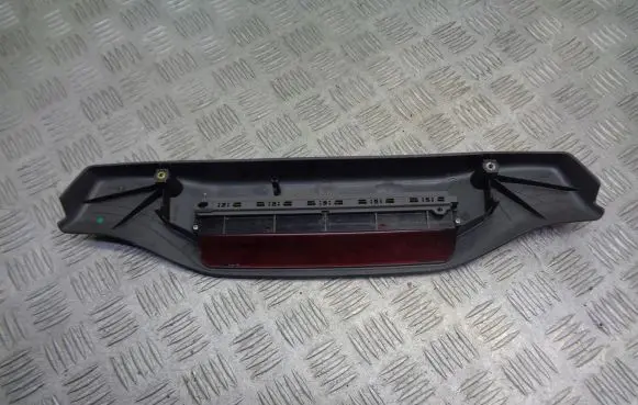 Fiat Punto (188) Third/center stoplight