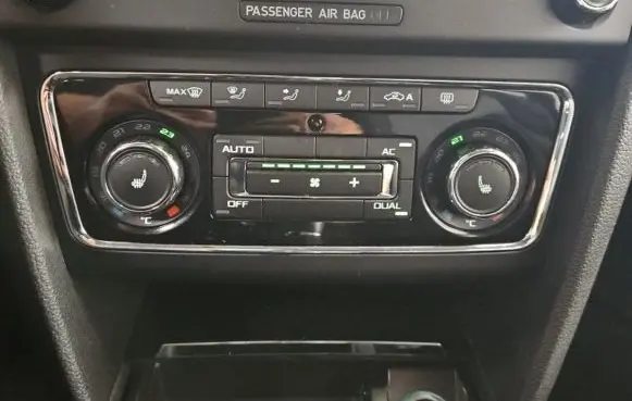 Skoda Superb B6 (3T) Climate control/heater control trim 3T0907044BL IMPRK1374347