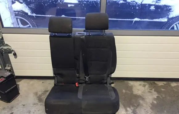 Volkswagen Tiguan Second row seats 