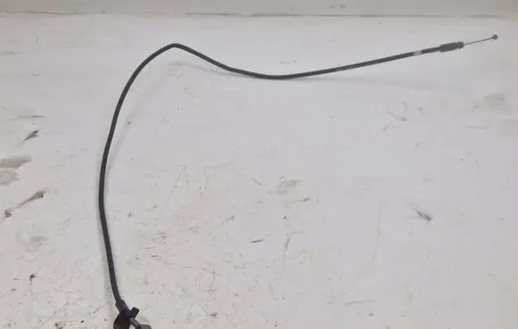 Hyundai i40 Engine bonnet/hood lock release cable