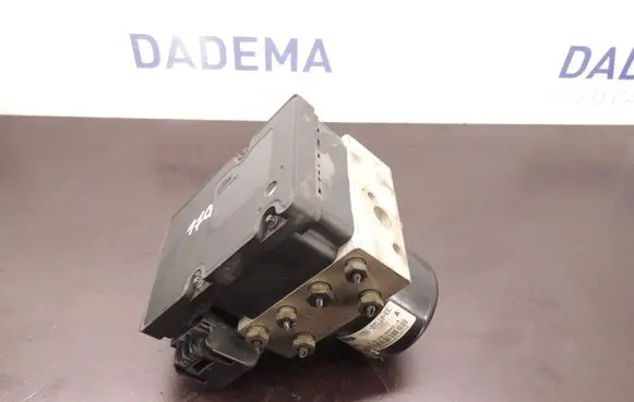 Ford Focus ABS Pump 2M512M110EE 10092501193 D170