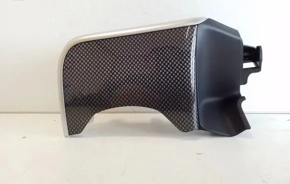Dashboard glove box trim