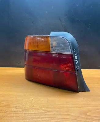 BMW 3 E36 Rear/tail lights 8353805