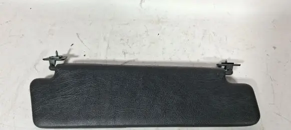 Sun visor