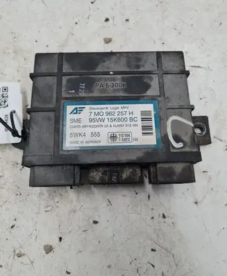 Volkswagen Sharan Comfort/convenience module 7M0962257H