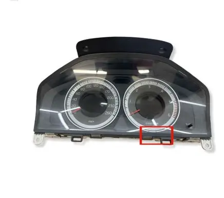 Volvo XC70 Speedometer (instrument cluster) 31343325AA 36001836 69799610U