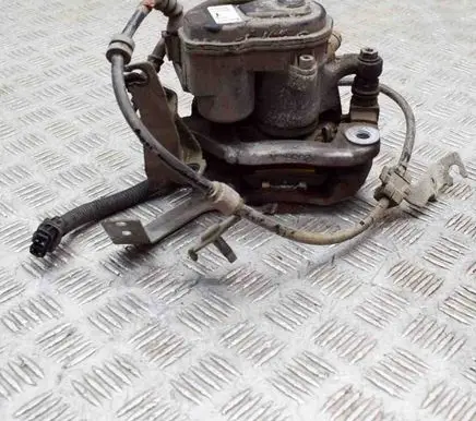 Nissan Leaf II (ZE1) Rear brake caliper 440005SA0A