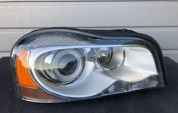 Volvo XC90 Headlight/headlamp 31446873 89909638