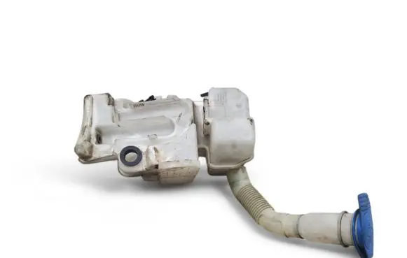 Audi Q3 8U Windshield washer fluid reservoir/tank 8U0955451N 8U0955451P 8U0955451Q