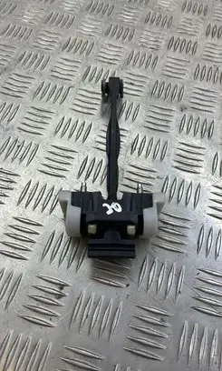 Opel Insignia A Front door check strap stopper