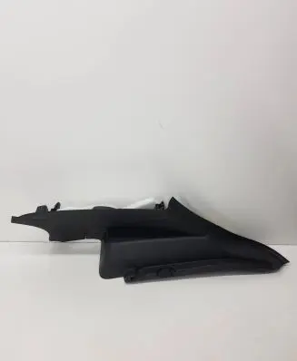 Mercedes-Benz A W176 (A) pillar trim A1766900525 A047563