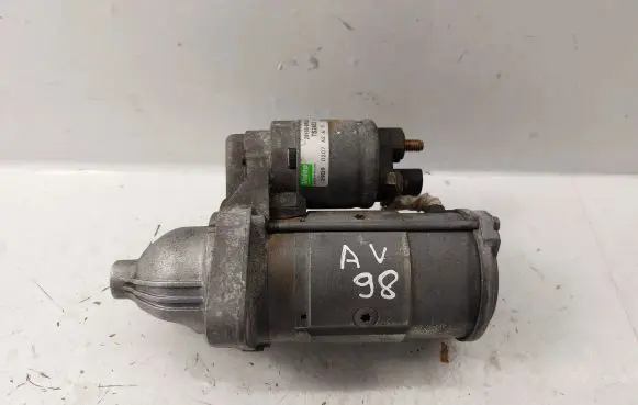 Toyota Avensis T270 Starter motor 281000R020 281000R020C