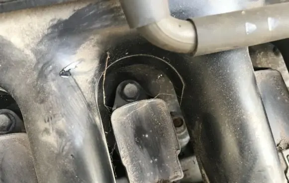 High voltage ignition coil