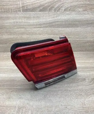 BMW 7 F01 F02 F03 F04 Tailgate rear/tail lights 7182205