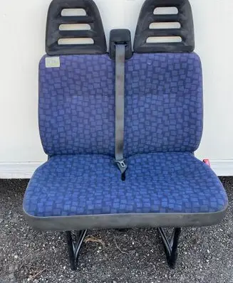 Iveco Daily 3rd gen Front passenger seat 504059298 8832403 1000510