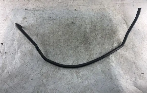 Mercedes-Benz Vito Viano W639 Engine coolant pipe/hose