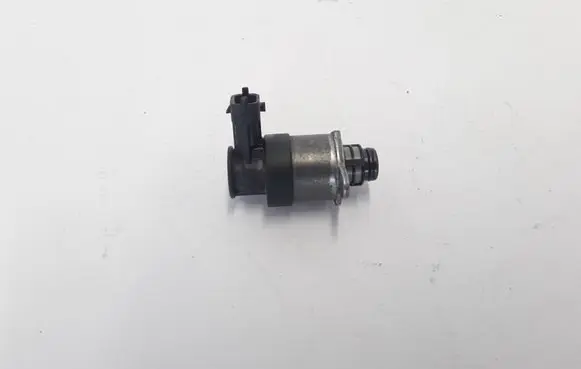 Fuel pressure sensor