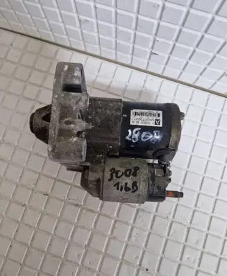 Peugeot 3008 I Starter motor M000T32271 7550017