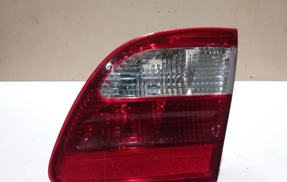 Mercedes-Benz E W211 Tailgate rear/tail lights A2118201464
