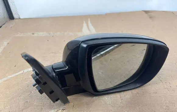 Hyundai ix35 Front door electric wing mirror E13027457