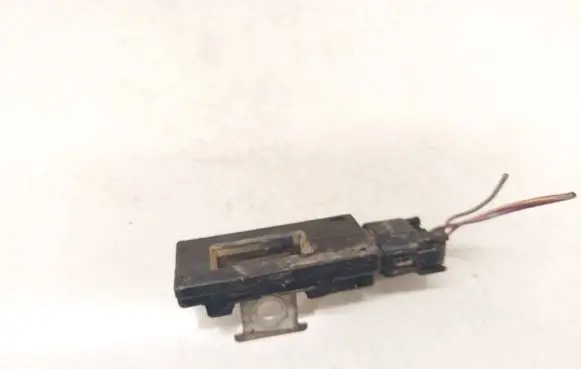 Toyota Avensis T250 Fuse 2885028010