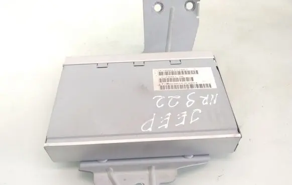 Jeep Grand Cherokee (WK) Sound amplifier 05064118AJ